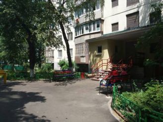 Apartment on Patriarkha Mstyslava Skrypnyka Street