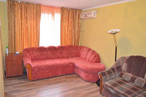 Zheleznodorozhnaya Street Apartments Center, Kherson - all the ...