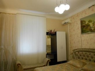 Однокомнатная квартира в центре Севастополя