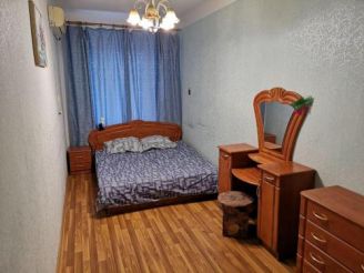 Комната в двухкомнатной квартире/Room in Two Bedroom Flat