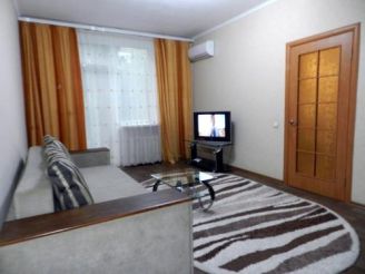 1-room Luxury Apartment on Sobornyi Avenue 170-v, by GrandHome