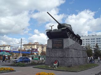 Tank in Victory Square